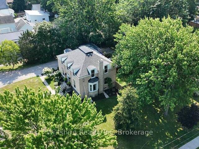 64 SOUTH STREET W Aylmer Ontario, N5H 1R1 - 5 Bedrooms Home For Sale