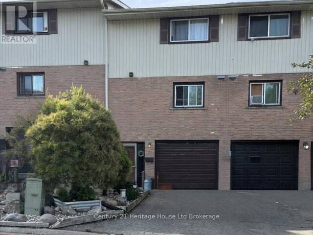 12 MARLBORO COURT Woodstock Ontario, N4S 8P4 - 3 Bedrooms Home For Sale