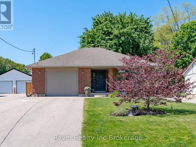 355 OXFORD AVENUE Ingersoll Ontario, N5C 3H5 - 5 Bedrooms Home For Sale