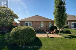 121 WESTON DRIVE | Tillsonburg Ontario | Slide Image Twenty-eight