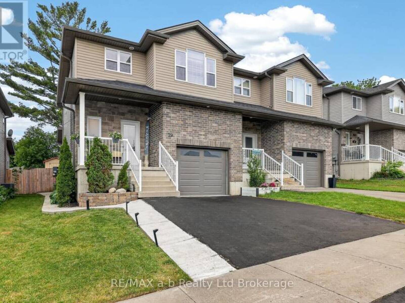 29 KENDELL LANE, Ingersoll, Ontario N5C 0B7