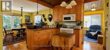 1806 LAKESHORE ROAD | Dunnville Ontario | Slide Image Eight