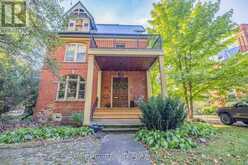 105 VANSITTART AVENUE | Woodstock Ontario | Slide Image Fifteen
