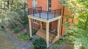 105 VANSITTART AVENUE | Woodstock Ontario | Slide Image Sixteen