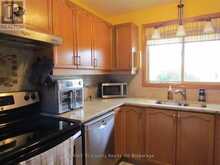 29 BECKETT BOULEVARD | Tillsonburg Ontario | Slide Image Five