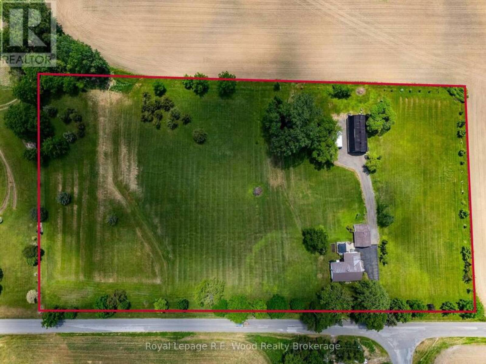 82 GILBERT ROAD, Simcoe, Ontario N3Y 4K2