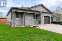 44 STOVER STREET N | Norwich Ontario | Slide Image One