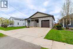 44 STOVER STREET N | Norwich Ontario | Slide Image Two
