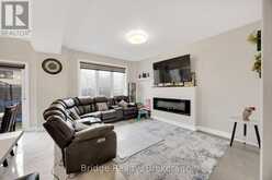 2832 DOYLE DRIVE | London Ontario | Slide Image Thirteen