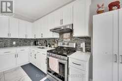 2832 DOYLE DRIVE | London Ontario | Slide Image Seventeen