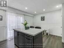8 MOHICAN DRIVE | Woodstock Ontario | Slide Image Nine