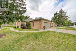 623 LANSDOWNE AVENUE | Woodstock Ontario | Slide Image Seven