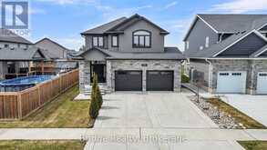 256 TAMARACK BOULEVARD | Woodstock Ontario | Slide Image One
