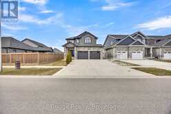 256 TAMARACK BOULEVARD | Woodstock Ontario | Slide Image Two