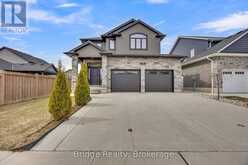 256 TAMARACK BOULEVARD | Woodstock Ontario | Slide Image Four
