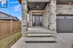 256 TAMARACK BOULEVARD | Woodstock Ontario | Slide Image Five