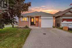 67 BECKETT BOULEVARD | Tillsonburg Ontario | Slide Image One