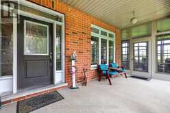 15 HAMPDEN STREET | Ingersoll Ontario | Slide Image Nine