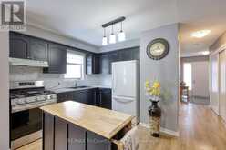 33 WILKINS CRESCENT | Tillsonburg Ontario | Slide Image Three