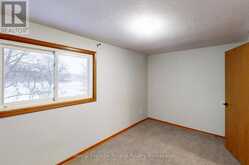 653 NORTHDALE DRIVE | Woodstock Ontario | Slide Image Ten