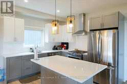 72 TRAILVIEW DRIVE E | Tillsonburg Ontario | Slide Image Eighteen