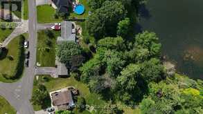 88 HILLSIDE AVENUE | Delhi Ontario | Slide Image Eight
