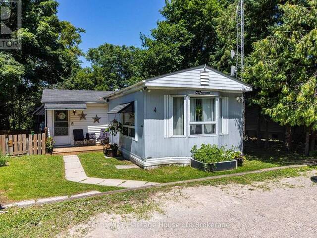 4 CENTRE RD - 596101 OXFORD 59 ROAD Woodstock Ontario, N4S 7W1 - 2 Bedrooms Home For Sale