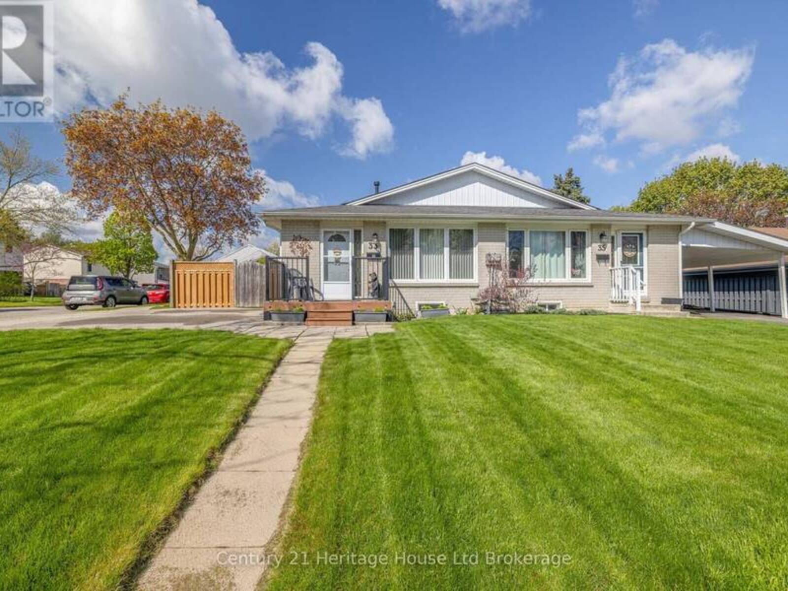 33 INVERNESS STREET, Brantford, Ontario N3V 1A9