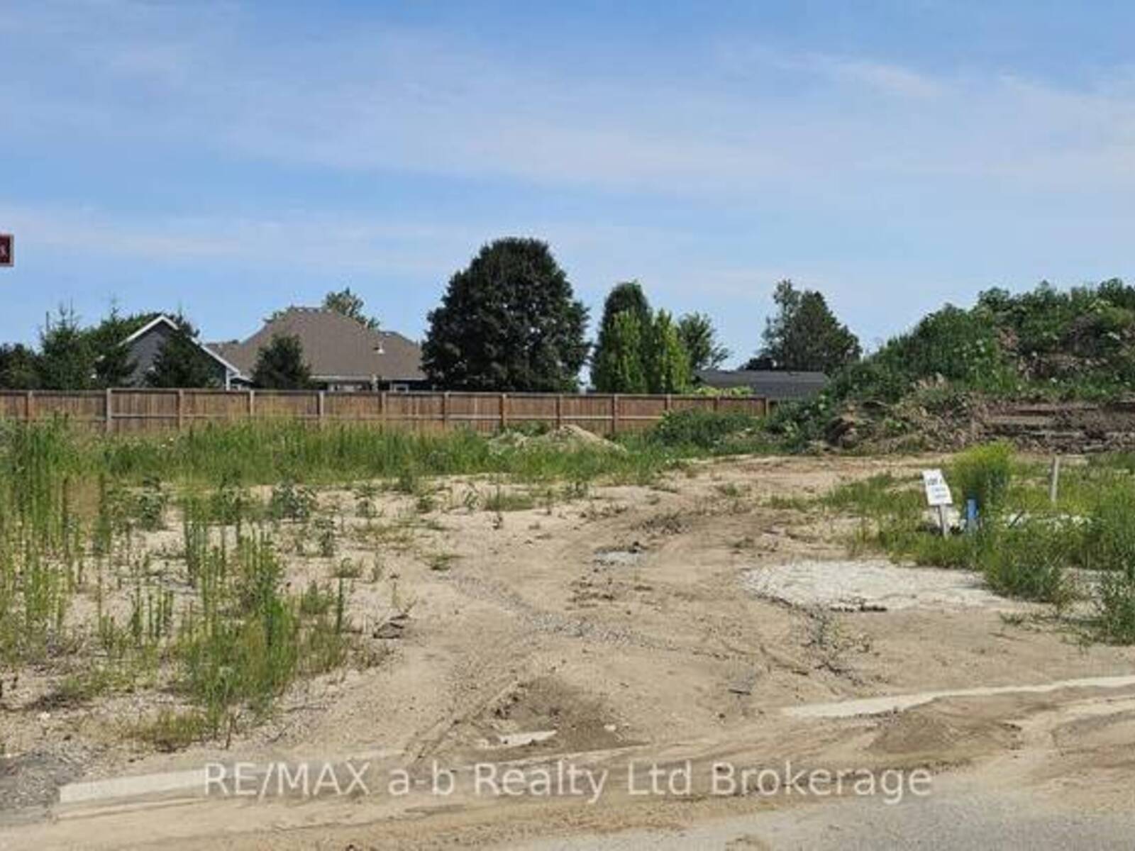 4 CORNWELL CRESCENT, Norwich, Ontario N0J 1P0