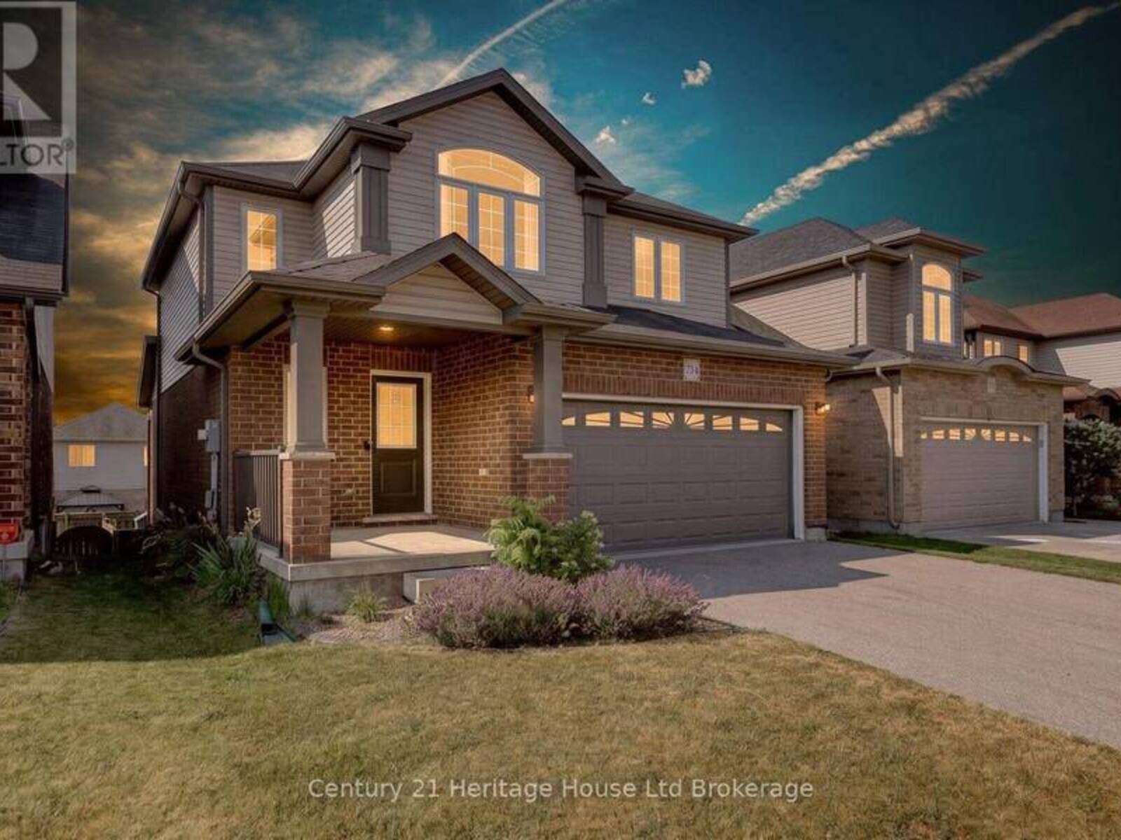 734 FRONTENAC CRESCENT, Woodstock, Ontario N4V 0B1