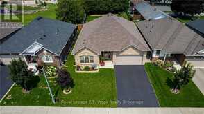 6 ESSELTINE DRIVE | Tillsonburg Ontario | Slide Image Thirty-six