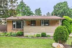 32A GLENDALE DRIVE | Tillsonburg Ontario | Slide Image One