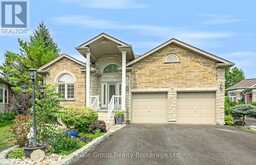 603 FOX HOLLOW COURT | Woodstock Ontario | Slide Image Two
