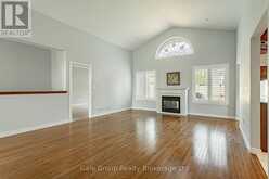 603 FOX HOLLOW COURT | Woodstock Ontario | Slide Image Eight
