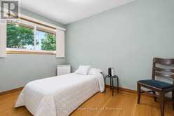 26 DEVERON CRESCENT | London Ontario | Slide Image Thirteen