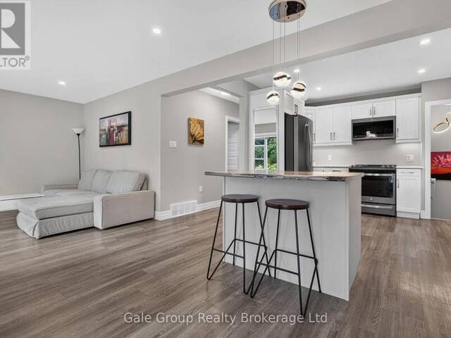 312 LEINSTER STREET Woodstock Ontario, N4S 7E7 - 3 Bedrooms Home For Sale