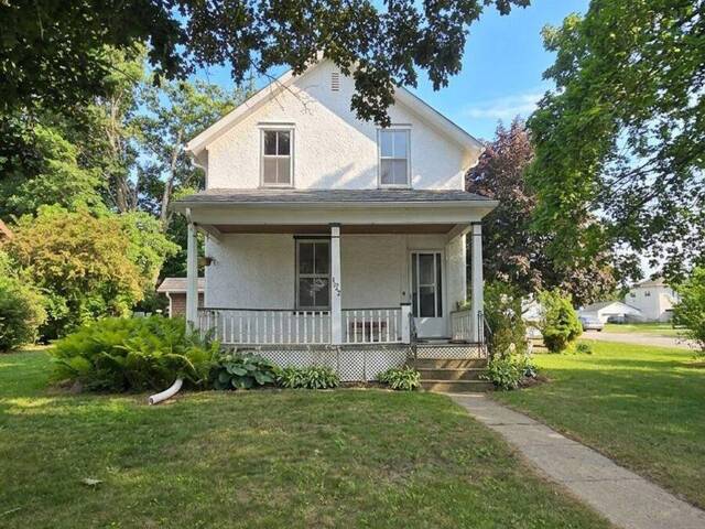 152 CHARLES STREET E Ingersoll Ontario, N5C 1K2 - 3 Bedrooms Home For Sale