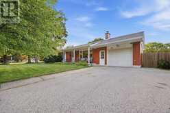 54 GLENDALE DRIVE | Tillsonburg Ontario | Slide Image One