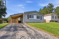 925 SUNSET BOULEVARD | Woodstock Ontario | Slide Image One
