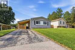 925 SUNSET BOULEVARD | Woodstock Ontario | Slide Image Three