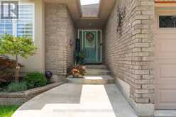 150 FORESTWAY TRAIL | Woodstock Ontario | Slide Image Four