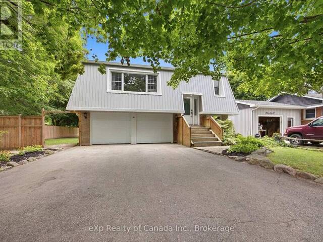 18 QUEEN STREET W Norwich Ontario, N0J 1R0 - 4 Bedrooms Home For Sale
