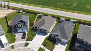 21 EVYLEAN COURT | St. Thomas Ontario | Slide Image Thirty-three