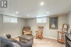 31 GIVINS STREET | Woodstock Ontario | Slide Image Sixteen