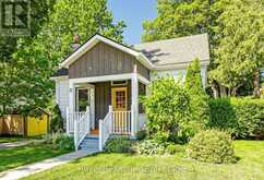 31 GIVINS STREET | Woodstock Ontario | Slide Image Two