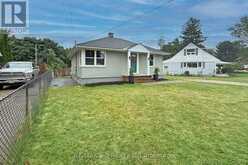 41 KENSINGTON STREET | Woodstock Ontario | Slide Image Three