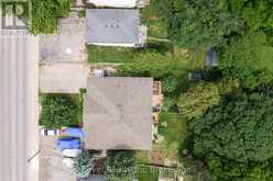 234 THAMES STREET N | Ingersoll Ontario | Slide Image Thirty-five