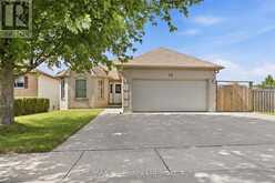 54 PEBBLE BEACH COURT | Woodstock Ontario | Slide Image Two