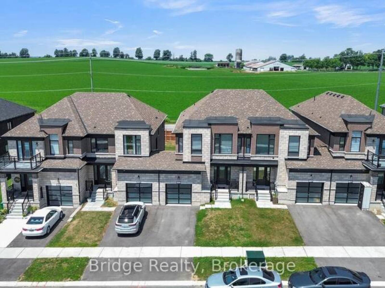 892 SOBESKI AVENUE, Woodstock, Ontario N4T 0N7
