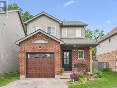 116 GIBBONS DRIVE Fergus Ontario, N1M 3W2